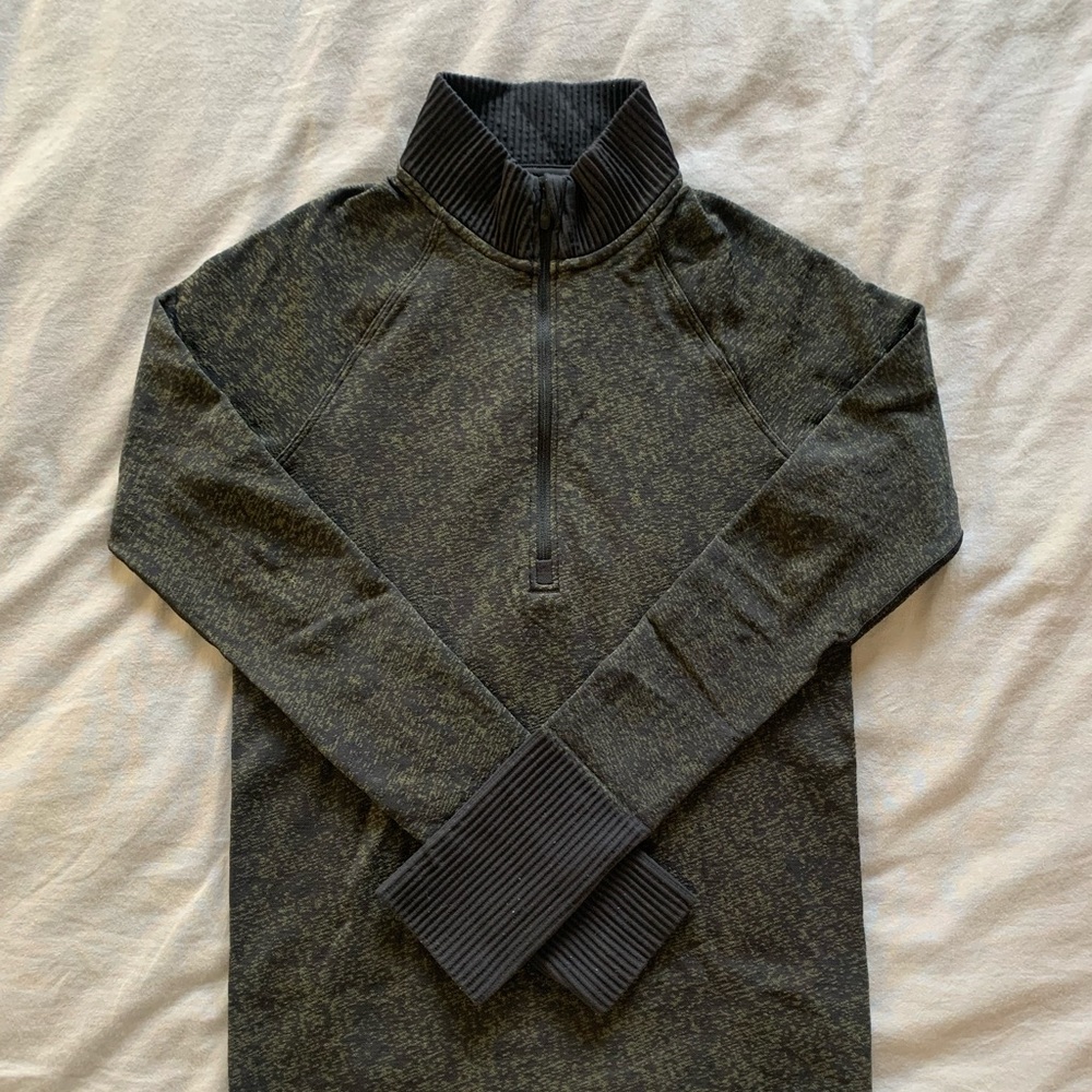 lululemon rest less 1/4 pullover size 4